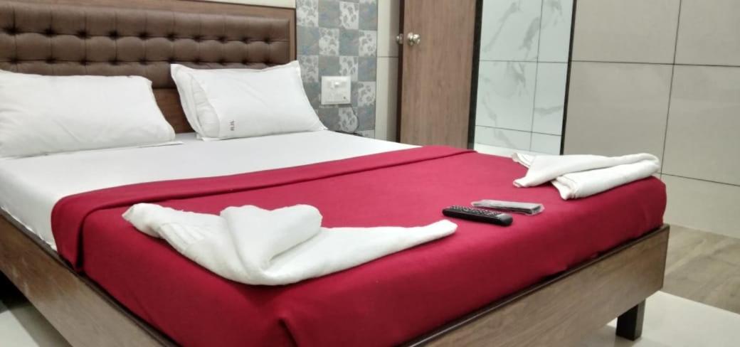 Hotel Royal Residency มุมไบ ภายนอก รูปภาพ